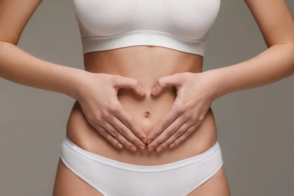 Smooth, toned tummy after liposuction with skin tightening